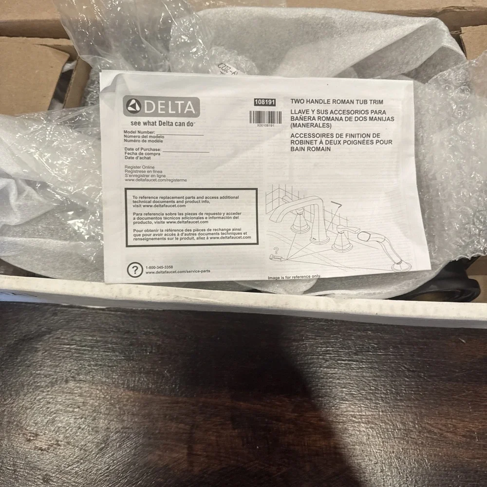 Delta T4776 Stryke Deck Mounted Roman Tub Filler - Matte Black